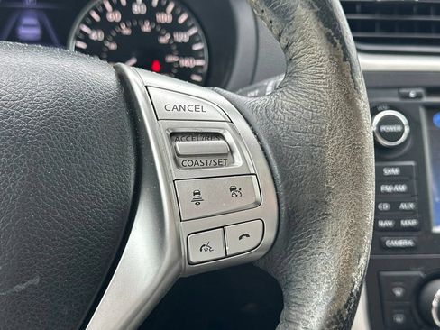 Used 2017 Nissan Altima 2.5 SL w/ 2.5 Technology Package FWD image 21