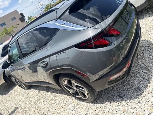 Used 2024 Hyundai Tucson SEL FWD image 9