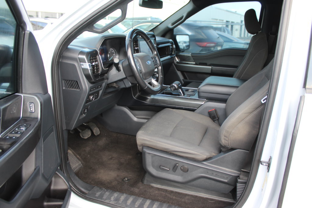 Used 2022 Ford F150 XLT w/ Equipment Group 302A High RWD image 10