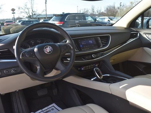 Used 2021 Buick Enclave Essence w/ Sound and Sites Package image 20