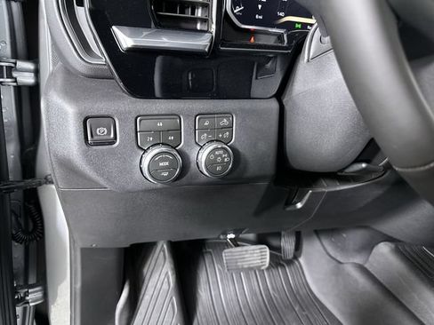 New 2026 GMC Sierra 3500 SLE AWD/4WD image 19