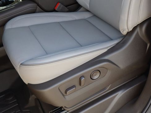 New 2026 GMC Yukon XL Elevation w/ LPO, Floor Liner Package image 12