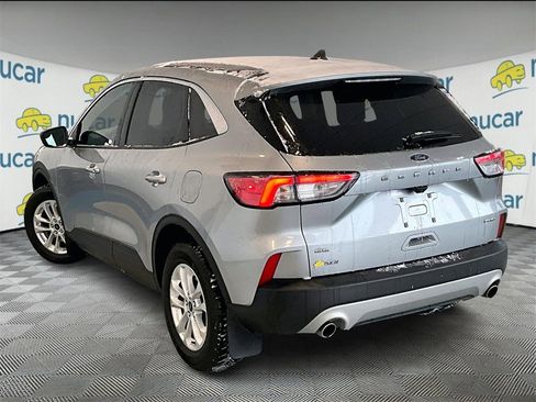 Used 2022 Ford Escape SE w/ Cold Weather Package image 4