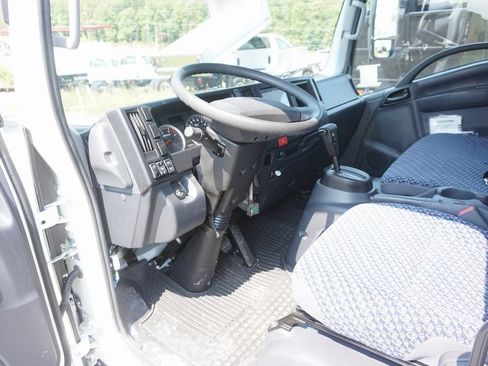 New 2024 Chevrolet Low Cab Forward 4500 XD RWD image 3