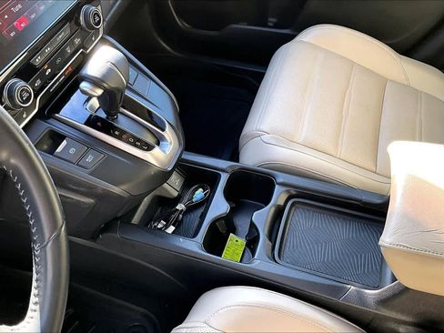 Used 2017 Honda CR-V Touring image 16