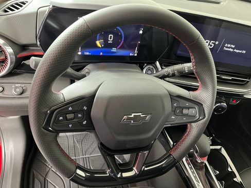 New 2026 Chevrolet Trax RS w/ Driver Confidence Package FWD image 31
