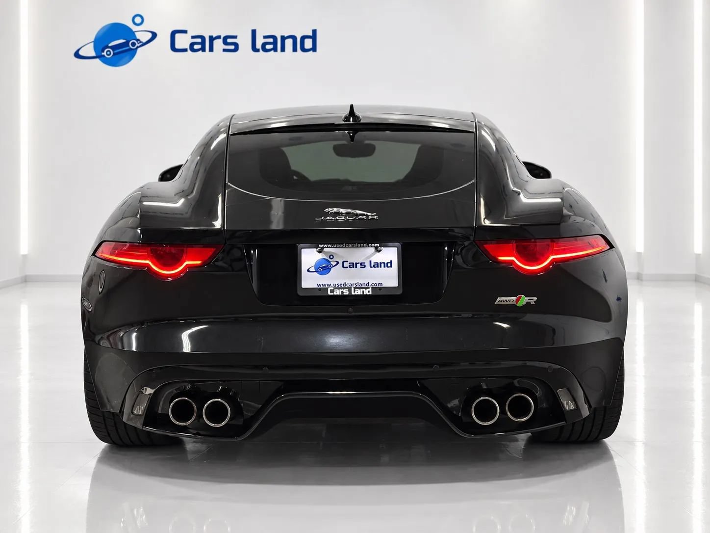 Used 2017 Jaguar F-TYPE R AWD/4WD image 4