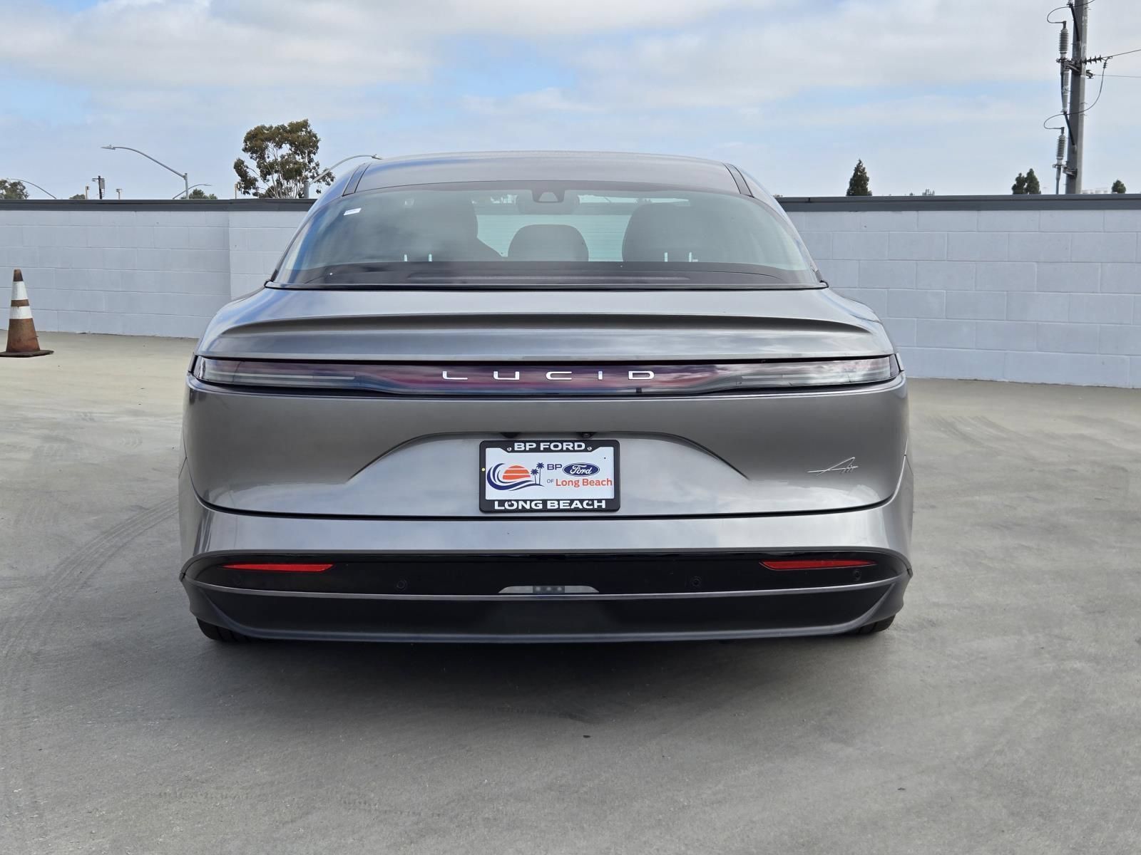 Used 2025 Lucid Air Pure RWD image 5