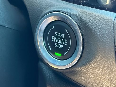 Used 2023 Buick Encore GX Preferred w/ Cold Weather Comfort Package FWD image 37