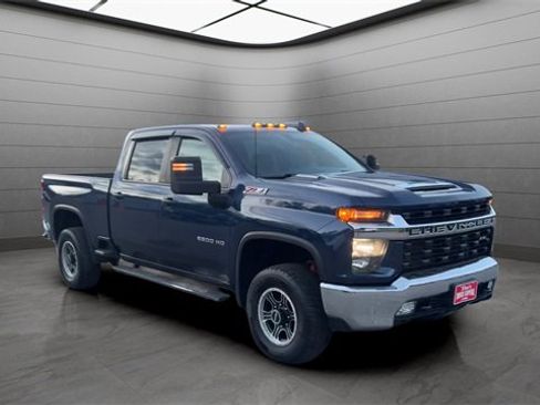 Used 2021 Chevrolet Silverado 2500 LT w/ Convenience Package image 21