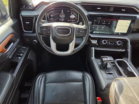Used 2023 GMC Sierra 1500 Denali w/ Denali Reserve Package image 12