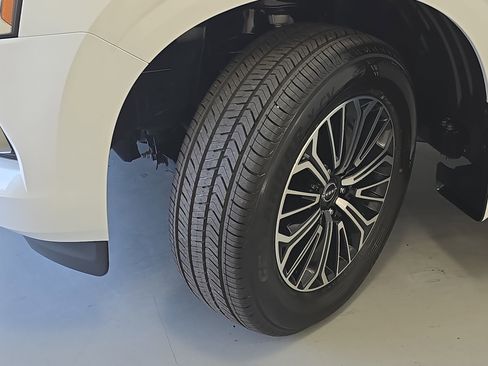 New 2026 Nissan Armada Platinum image 34