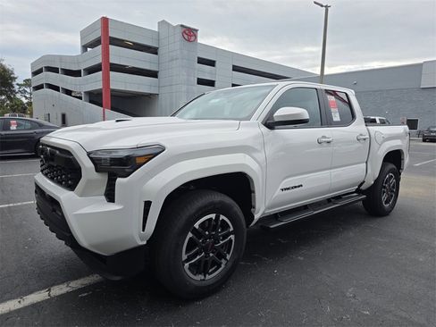 New 2026 Toyota Tacoma TRD Sport image 3