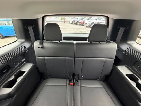 Used 2026 Hyundai Santa Fe SEL FWD image 30