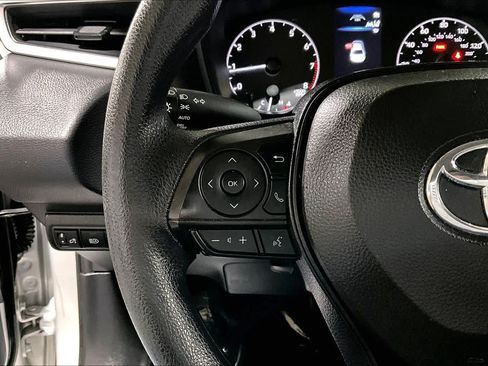 Used 2024 Toyota Corolla LE FWD image 24