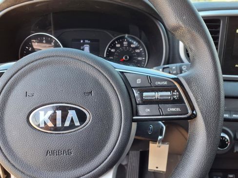 Used 2021 Kia Sportage LX image 22