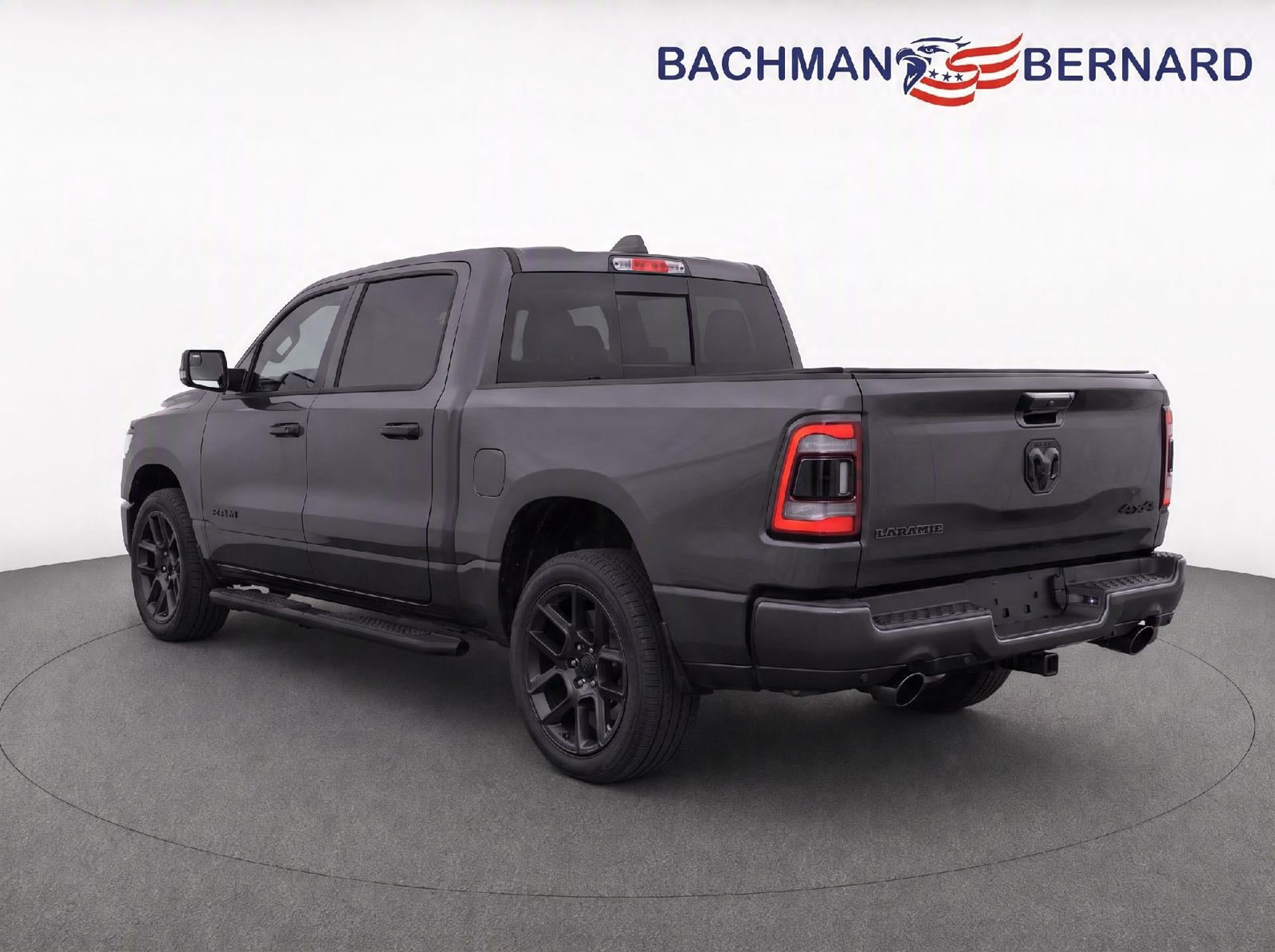 Used 2024 RAM 1500 Laramie AWD/4WD image 5