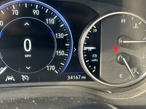 Used 2024 Buick Enclave Premium image 22