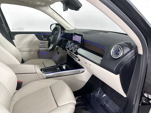 Used 2026 Mercedes-Benz GLB 250 image 29