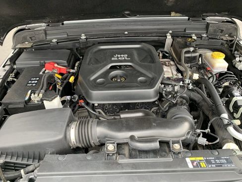Used 2020 Jeep Wrangler Sport AWD/4WD image 47