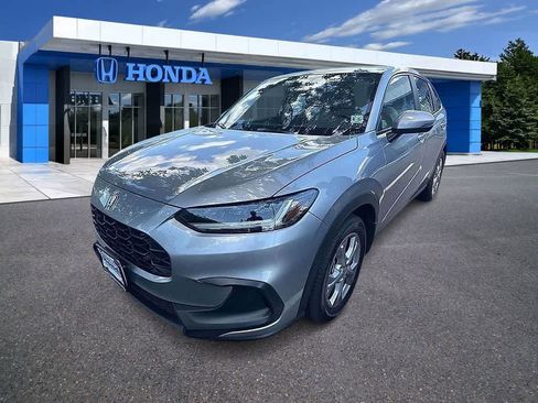 Used 2023 Honda HR-V LX image 1