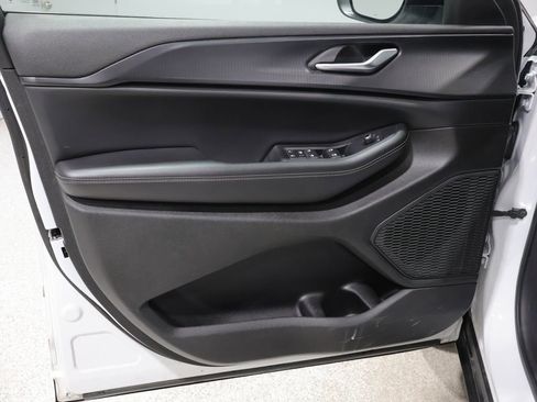 Certified 2023 Jeep Grand Cherokee L Laredo image 14