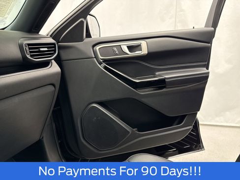 Used 2023 Ford Explorer ST image 24