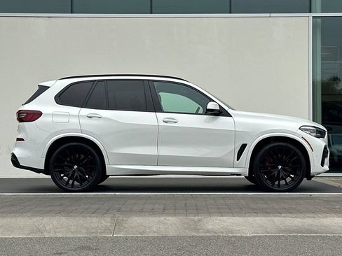 Used 2022 BMW X5 M50i w/ Parking Assistance Package AWD/4WD image 2