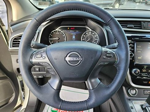 Used 2024 Nissan Murano SV image 25