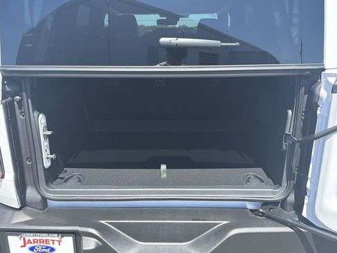 New 2026 Ford Bronco Outer Banks AWD/4WD image 10