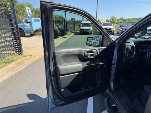 Used 2019 Chevrolet Silverado 1500 LT w/ All-Star Edition RWD image 31