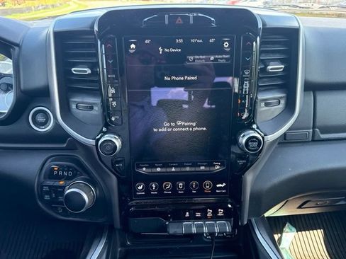 Used 2021 RAM 1500 Big Horn AWD/4WD image 9