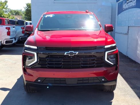 Used 2025 Chevrolet Tahoe RST w/ Comfort Package AWD/4WD image 2