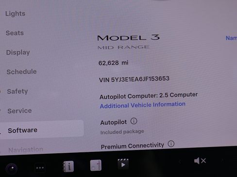 Used 2018 Tesla Model 3 Mid Range image 49