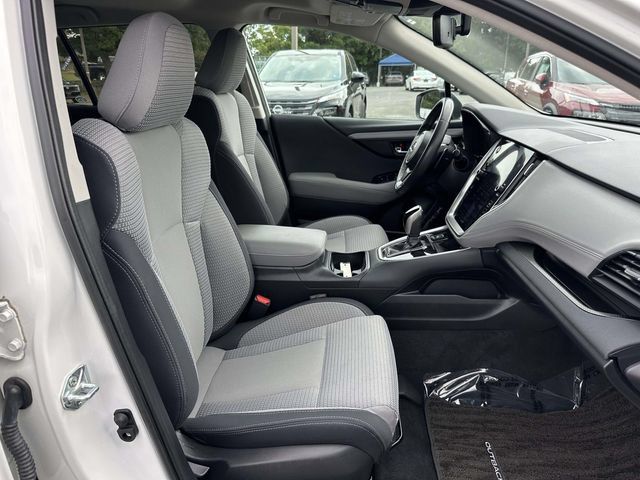 Used 2024 Subaru Outback Premium AWD/4WD image 9