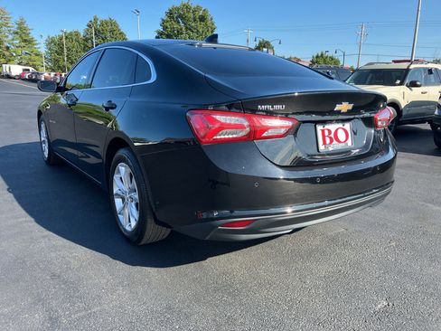 Used 2019 Chevrolet Malibu LT w/ Driver Confidence Package image 9