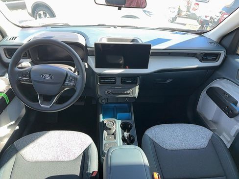 New 2025 Ford Maverick XLT image 12