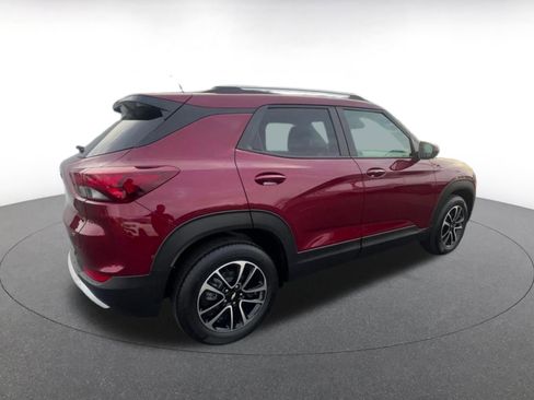 Used 2025 Chevrolet TrailBlazer LT image 14