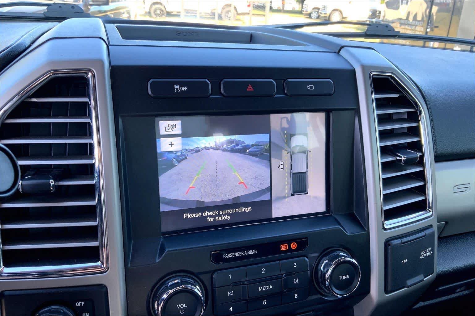 Used 2017 Ford F250 Lariat w/ Lariat Value Package RWD image 22