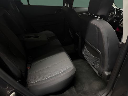 Used 2015 GMC Terrain SLE w/ Convenience Package AWD/4WD image 14