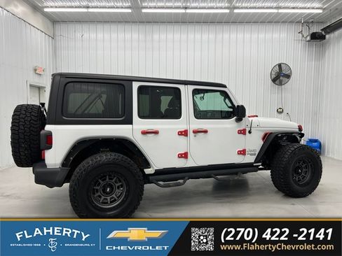 Used 2020 Jeep Wrangler Unlimited Sport AWD/4WD image 2