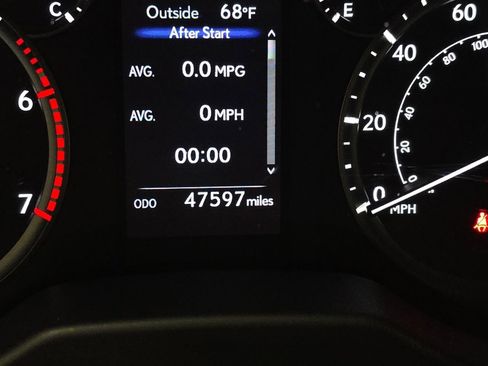 Used 2021 Lexus GX 460 Premium w/ Premium Package AWD/4WD image 14