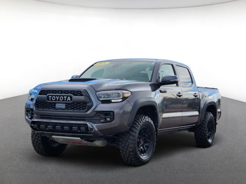 Used 2021 Toyota Tacoma TRD Pro AWD/4WD image 2