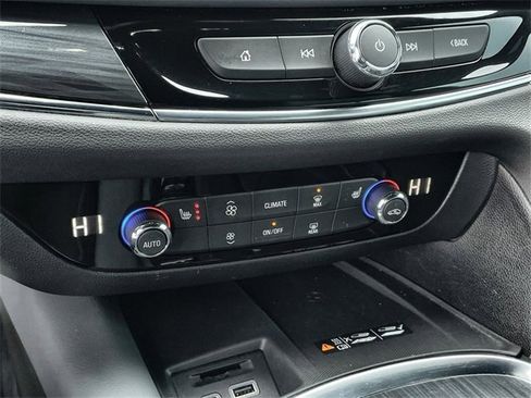 Certified 2023 Buick Enclave Essence w/ Sport Touring Edition image 17