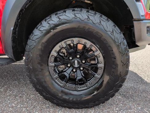 Used 2022 Ford F150 Raptor w/ Equipment Group 801A High AWD/4WD image 11