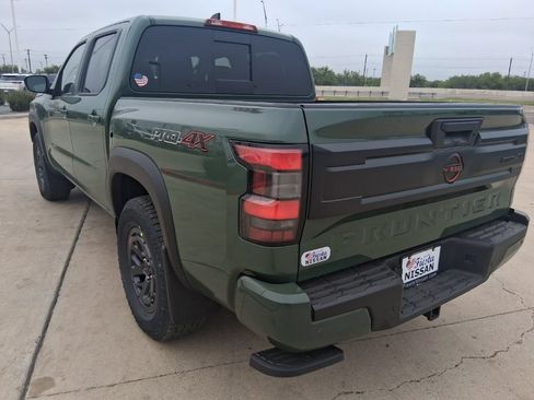 New 2026 Nissan Frontier PRO-4X w/ Tow Package AWD/4WD image 4