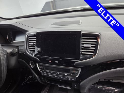 Used 2023 Honda Passport Elite image 17