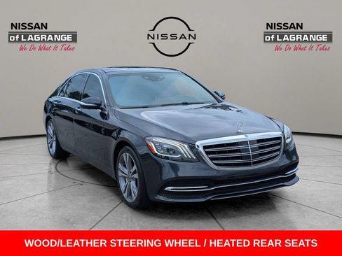 Used 2018 Mercedes-Benz S 560 4MATIC Sedan image 3