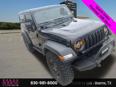 Used 2025 Jeep Wrangler Sport AWD/4WD image 8
