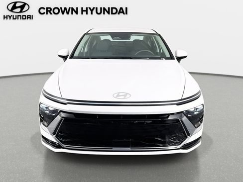 New 2026 Hyundai Sonata SEL FWD image 2